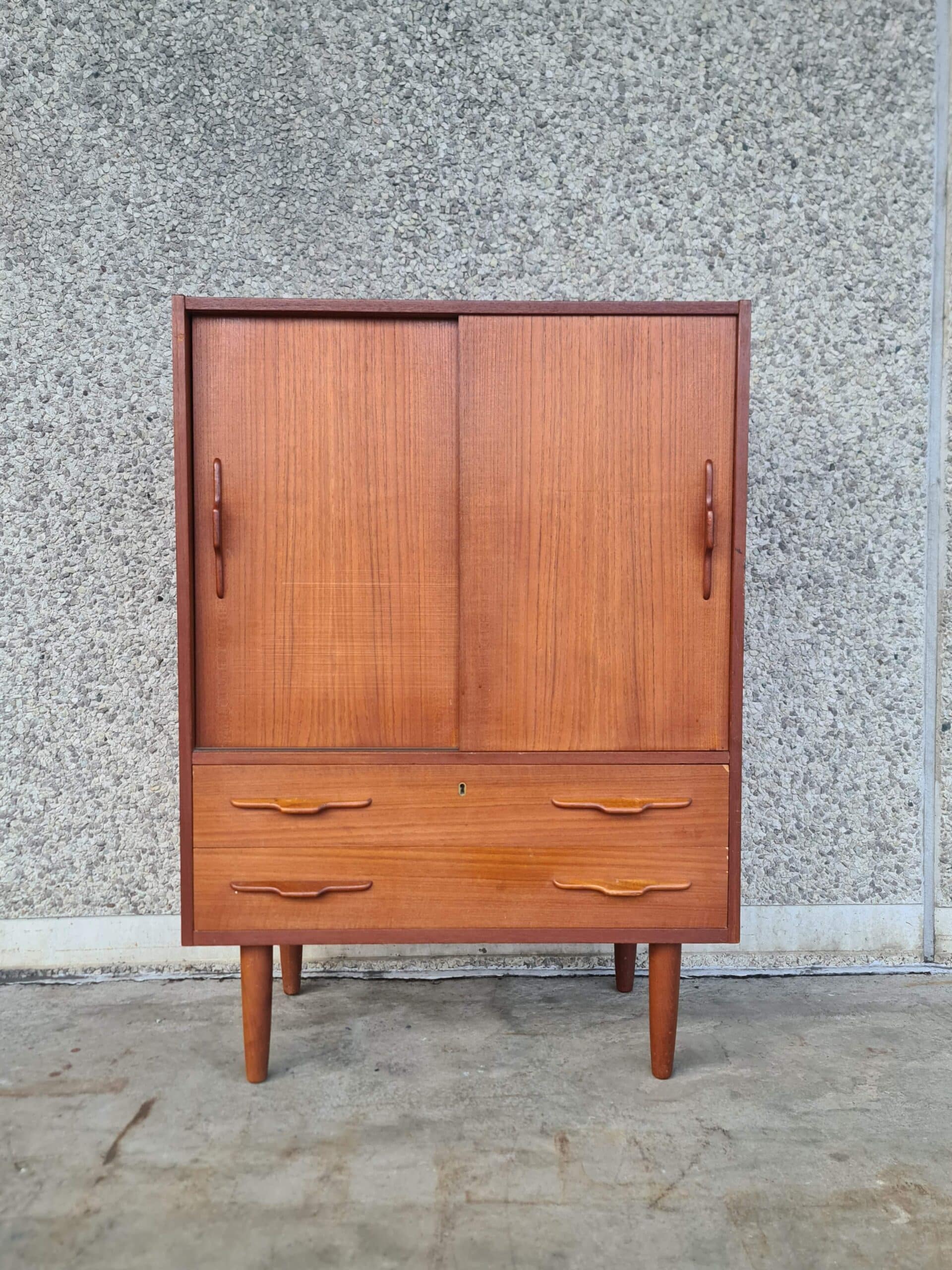 8438 – 2022-10-20 19:43:18