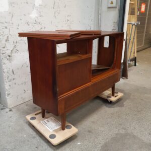 Vintage TV/radio møbel, bar, teak - Image 3