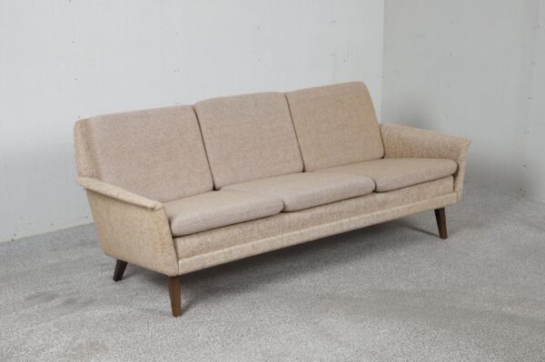 Tre personers sofa, Fritz Hansen / Arne Vodder, model 0464