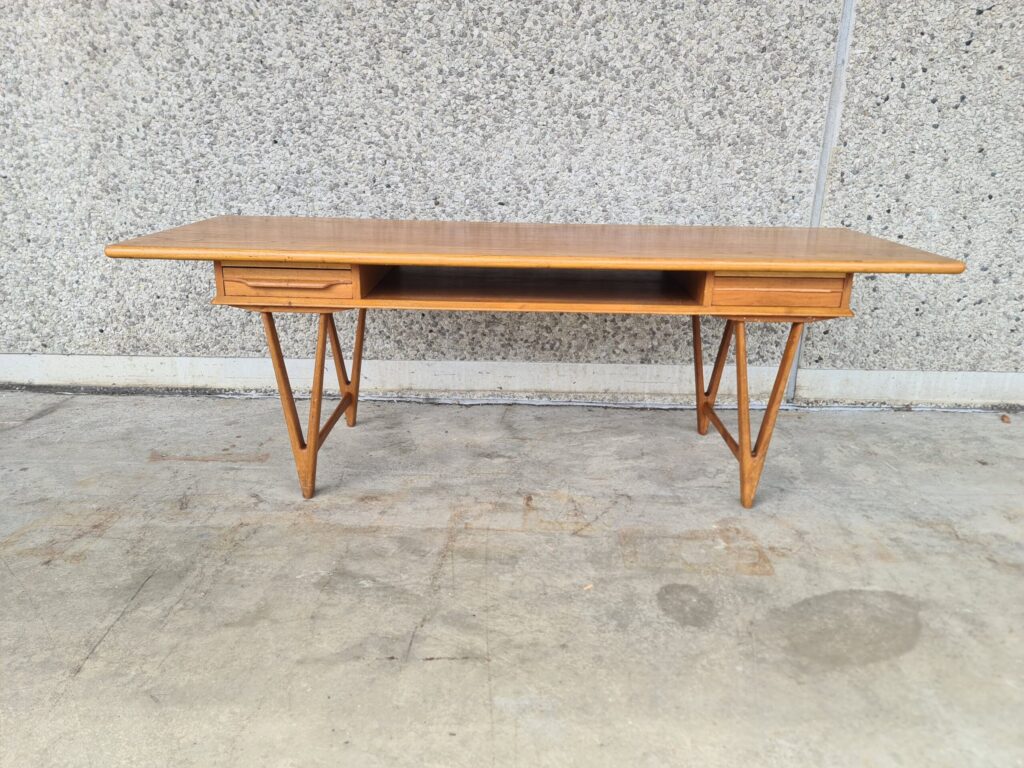 Sofabord af E. W. Bach Model 32