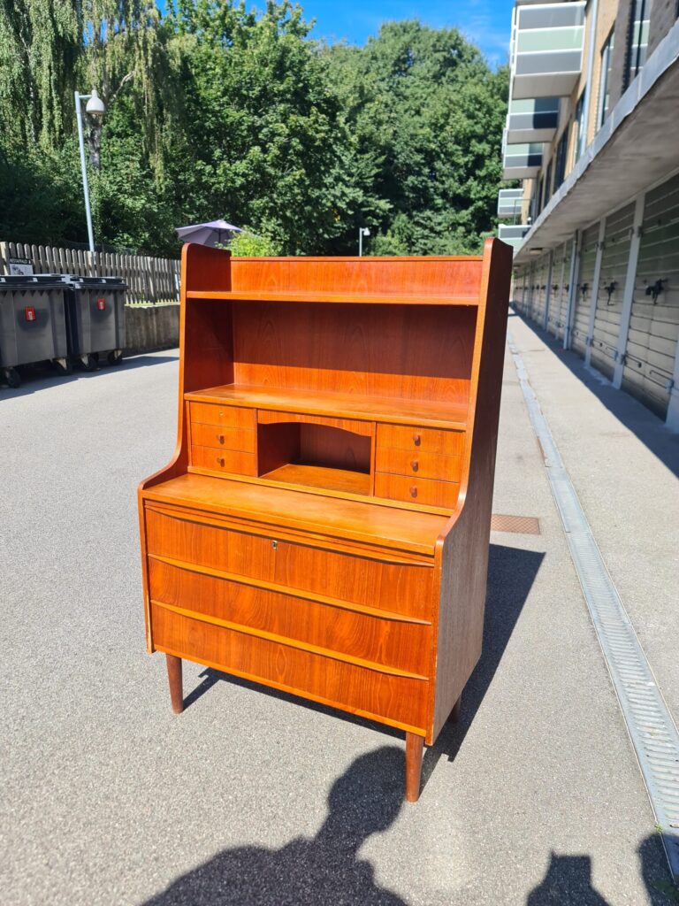 6876 – 2022-08-04 19:05:10