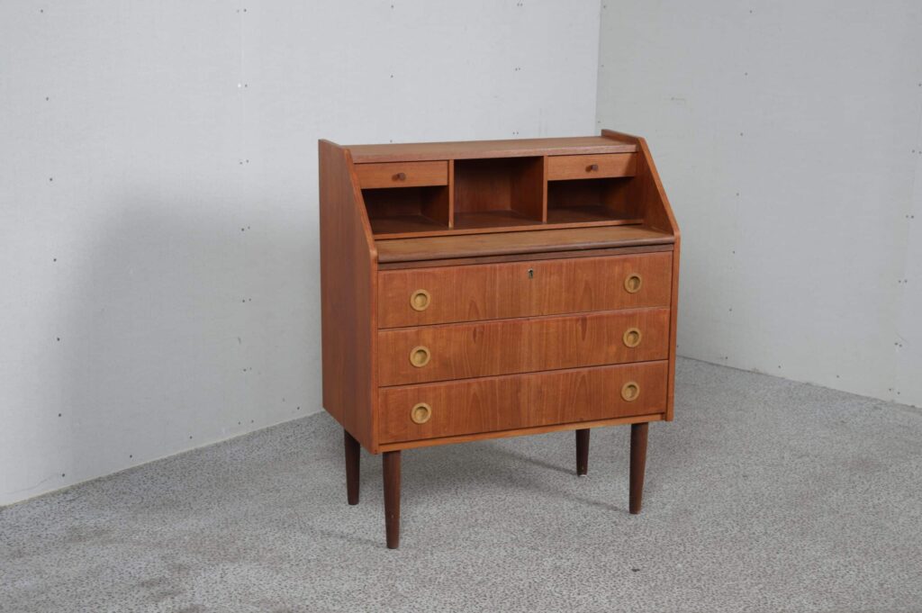 11090 – 2023-04-09 19:51:46