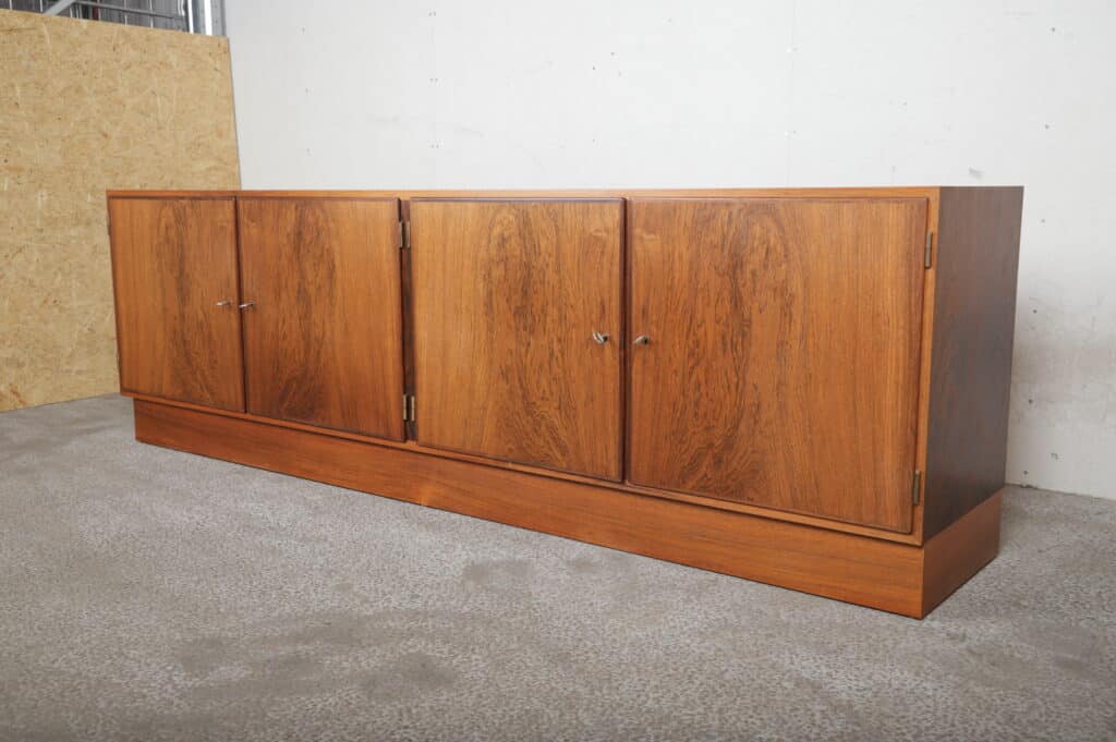 Lang skænk i palisander