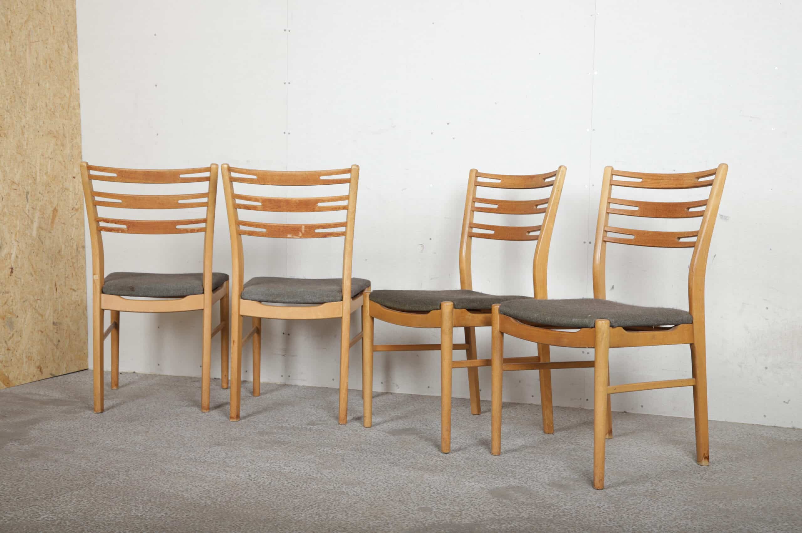 Fire spisestole i teak, Farstrup 219 - Image 1