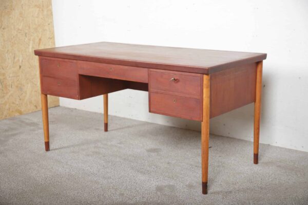 Skrivebord med fem skuffer, teak