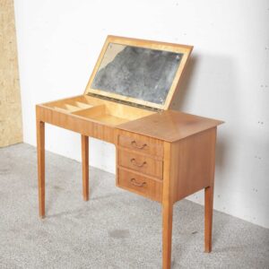 Skrivebord / sminkebord - Image 4