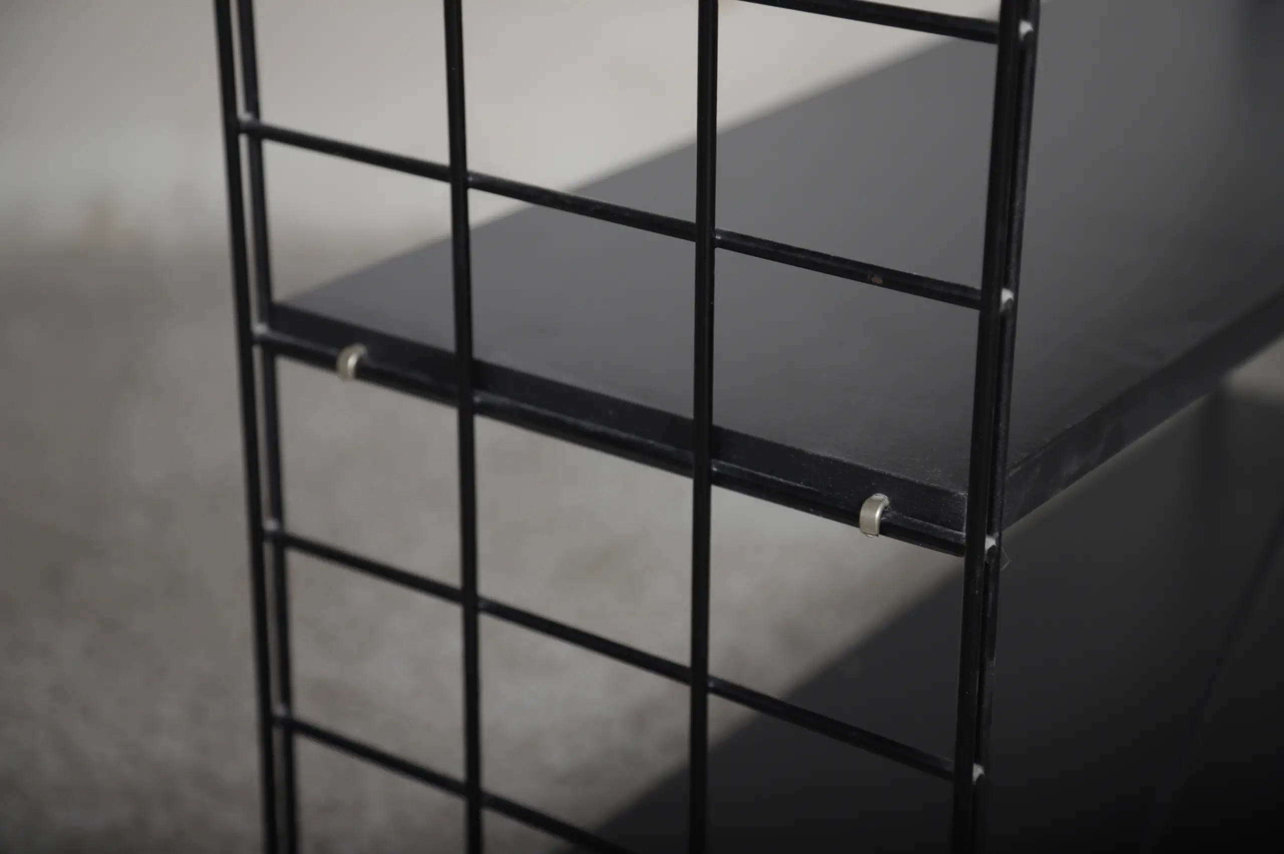 Entrekommode, Strinning