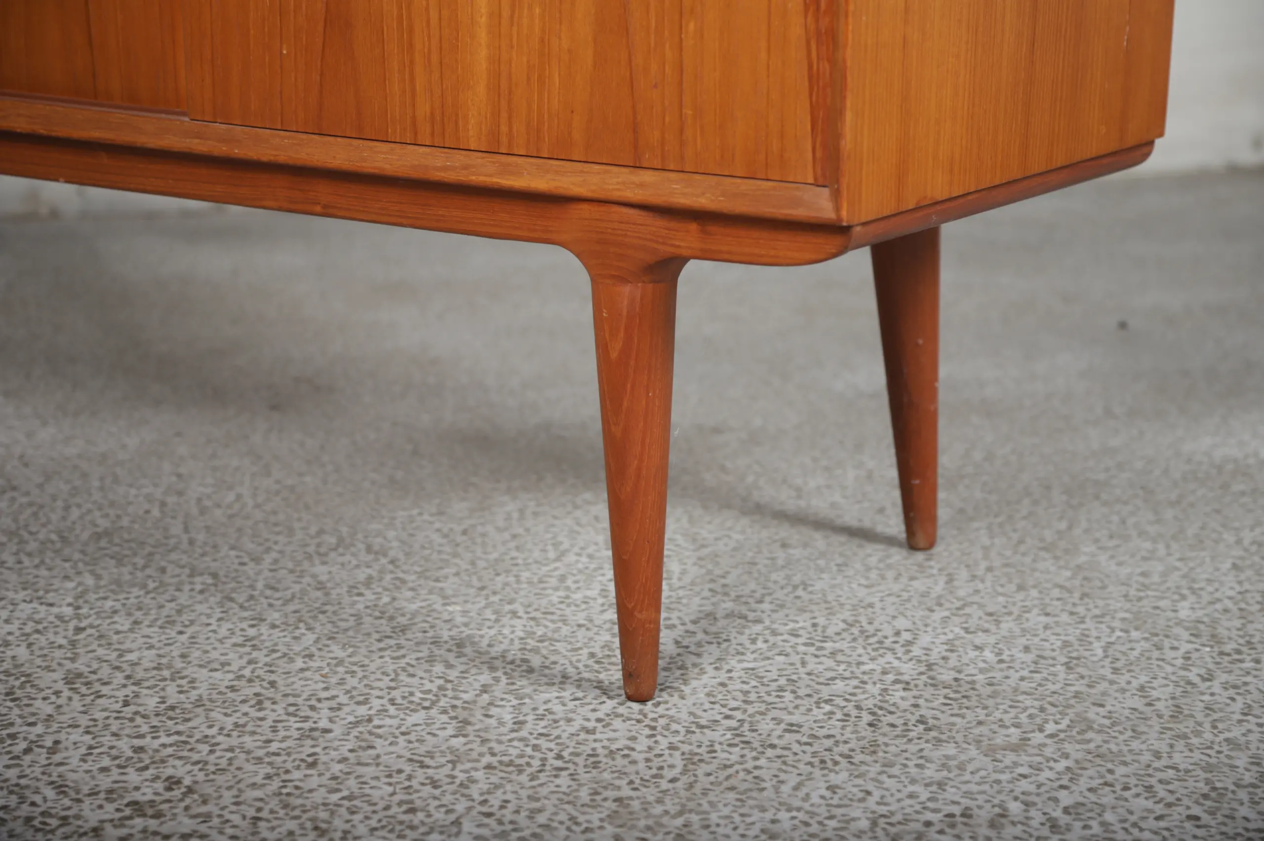 Lav skænk i teak, Omann jr, Model nr 12 - Image 5