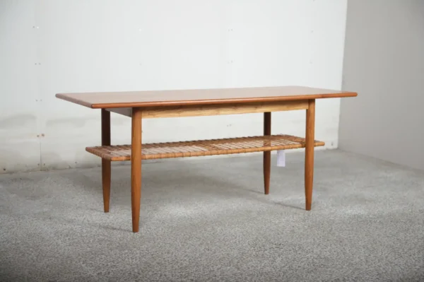 Sofabord med flethylde