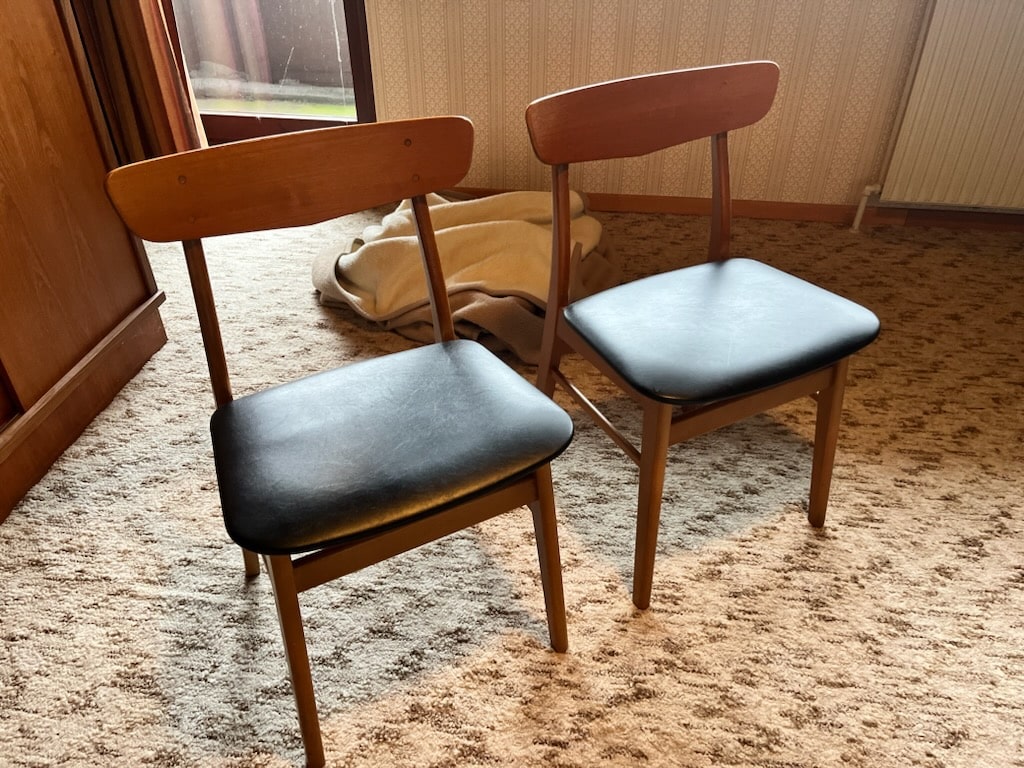 10 spisestole, massiv egetræ - CANCEL - Image 1