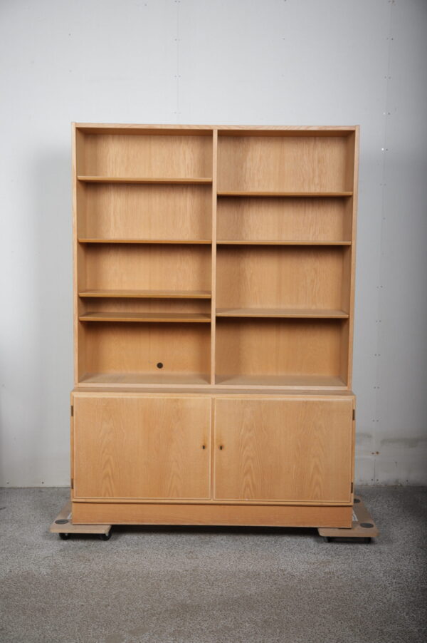 Hundevad todelt skænk eg