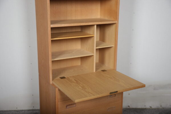 Hundevad reol, egetræ, med kommode