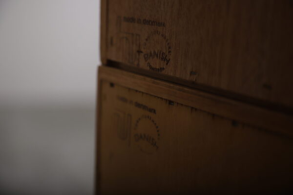 Hundevad reol, egetræ, med kommode