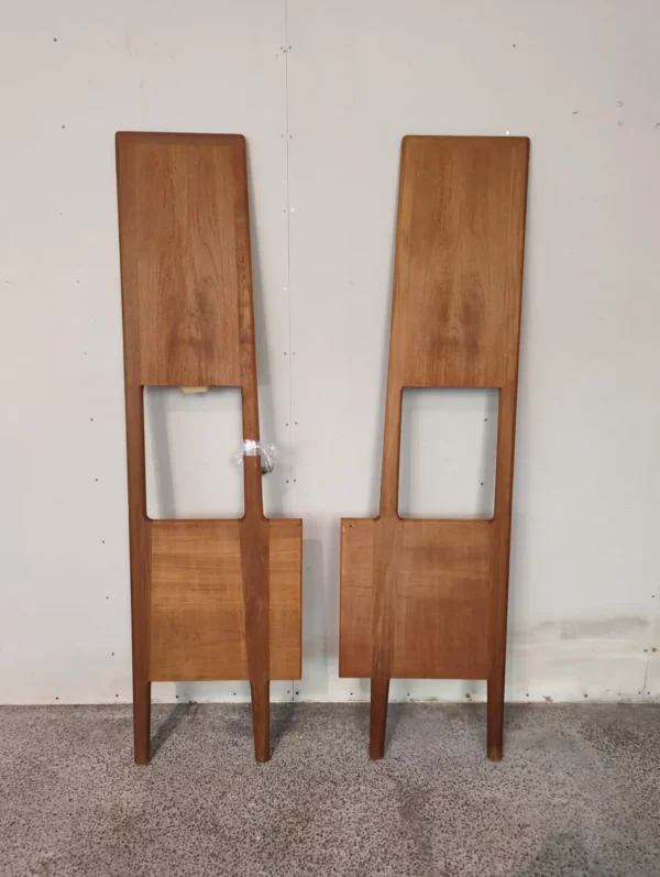 Wegner RY-20, todelt høj skænk, teak