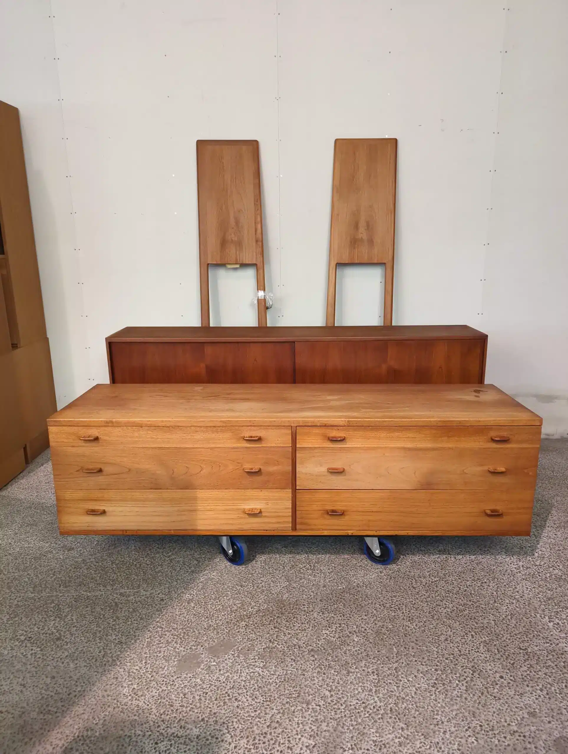 Wegner RY-20, todelt høj skænk, teak - Image 10