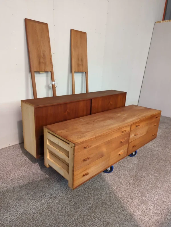 Wegner RY-20, todelt høj skænk, teak