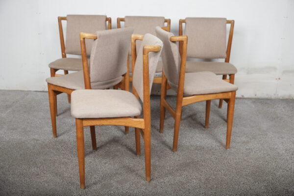 Seks spisestole i massiv eg, Slagelse Møbelværk