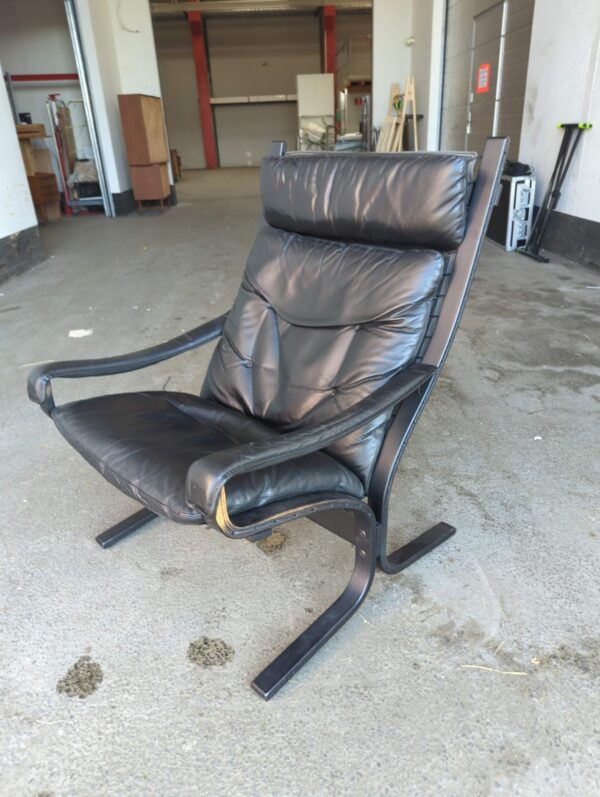 Lænestol, Siesta, sort, med armlæn