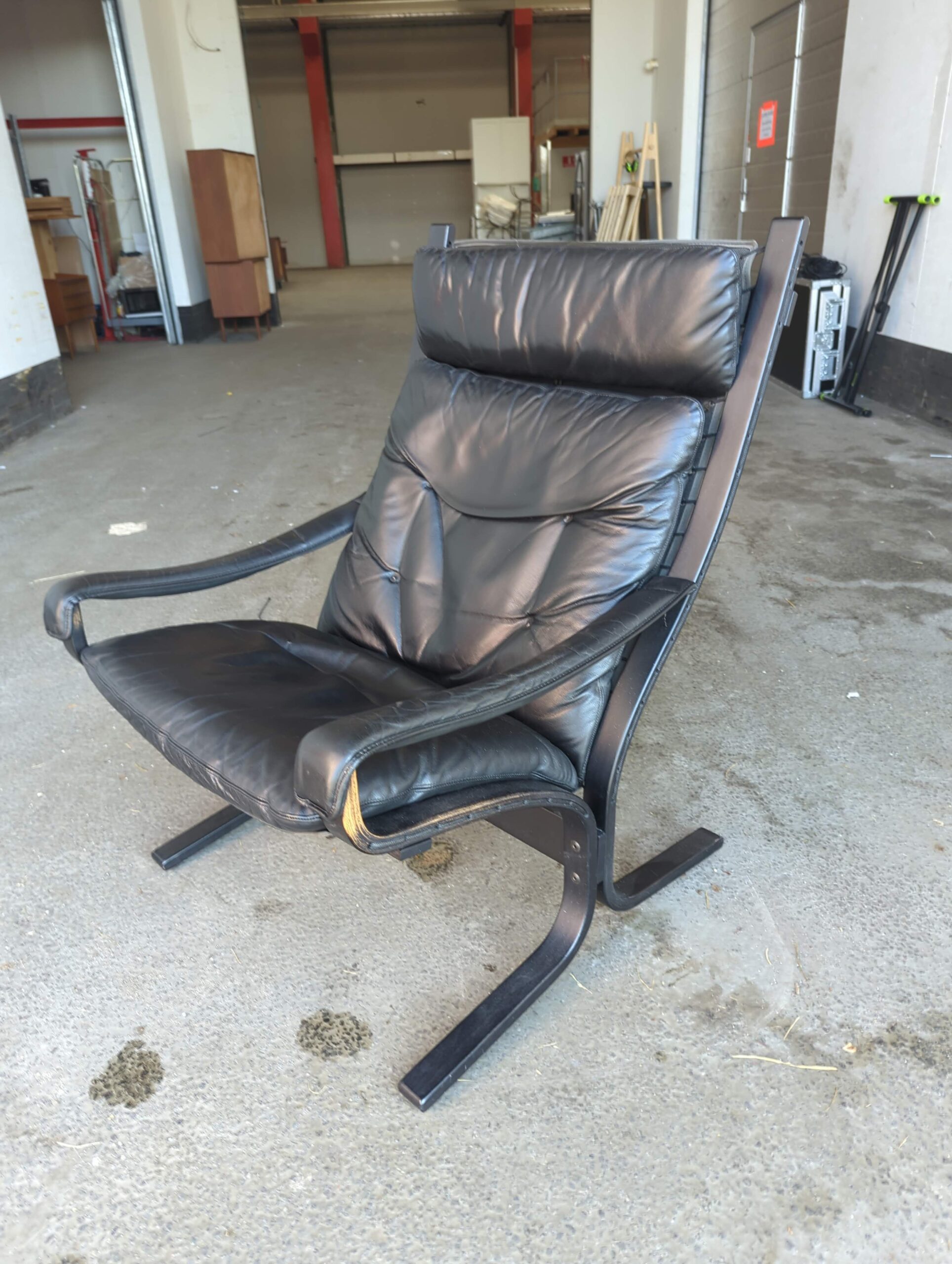 Lænestol, Siesta, sort, med armlæn - Image 1