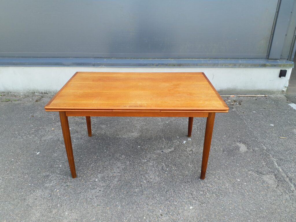 Spisebord med hollandsk udtræk, teak