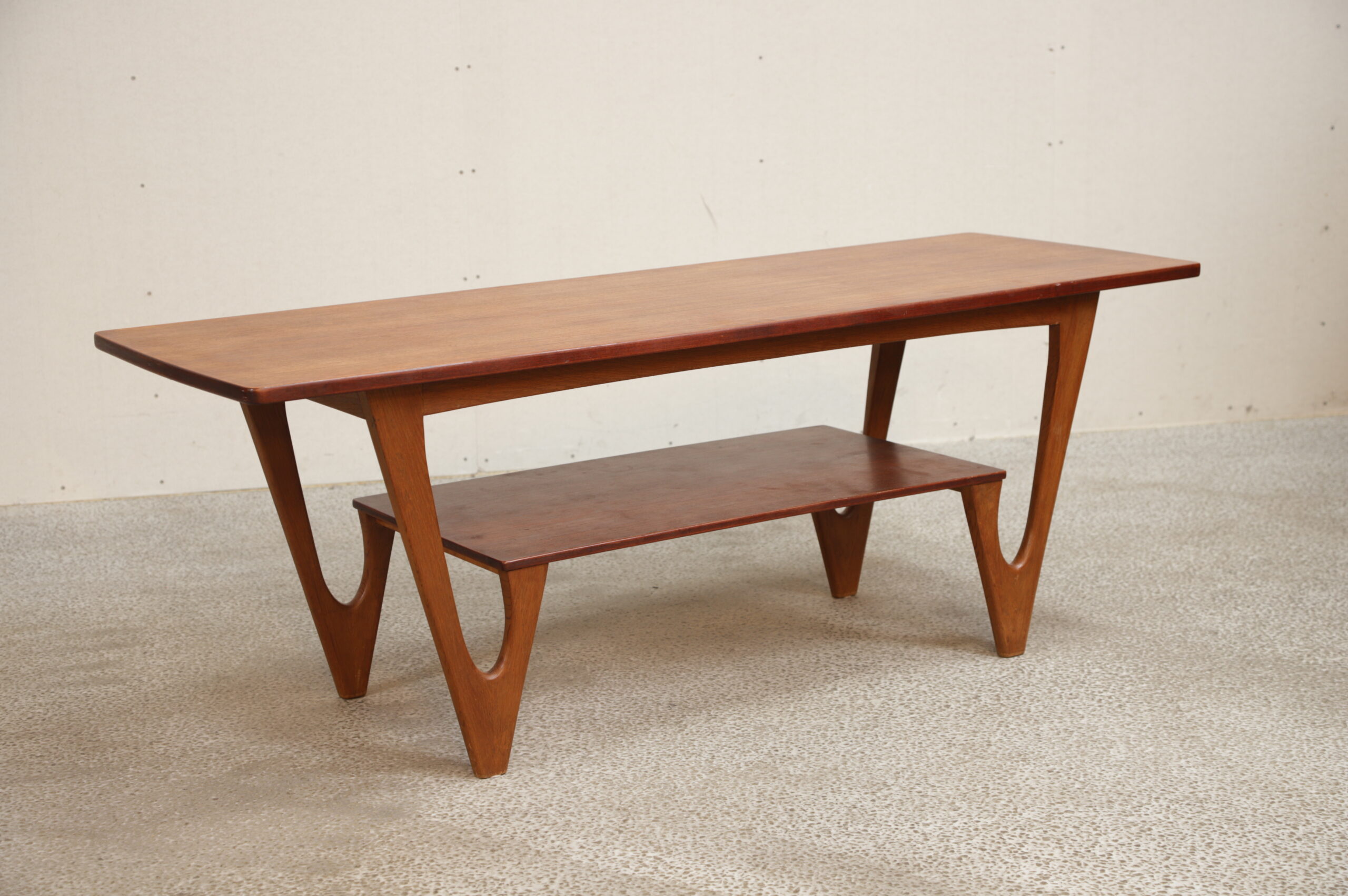 Sofabord, teak og eg, Kurt Østervig - Image 1