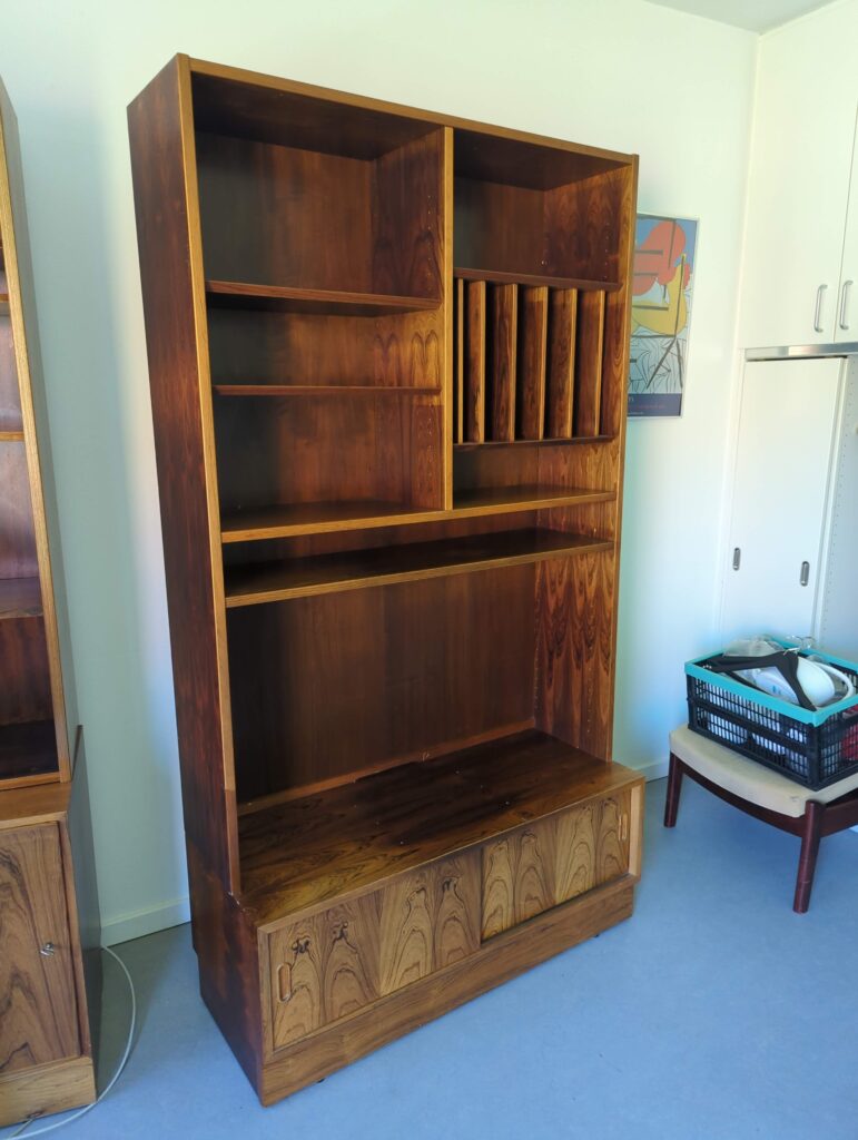 Kommode og reol med plads til lp’er, palisander, Hundevad