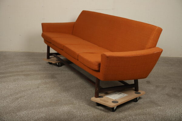 Trepersoners sofa, til ompolstring