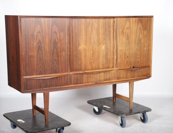 Dækketøjsskab/skænk, palisander, E. W. Bach