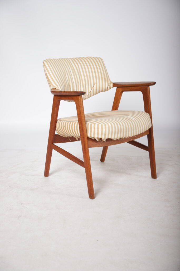 Armstol, Erik Kirkegaard, model 43, massiv teak