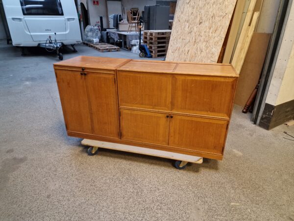 Bar, teaktræ, b: 155 d: 45 h: 76