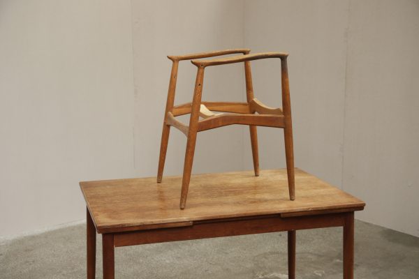 Armstol, Erik Buch Captains Chair, egetræ, til renovering - Image 8