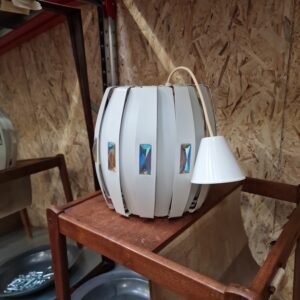 Pendel, hvid metal prisme lampe af Werner Schou for Coronell Elektro - Image 4