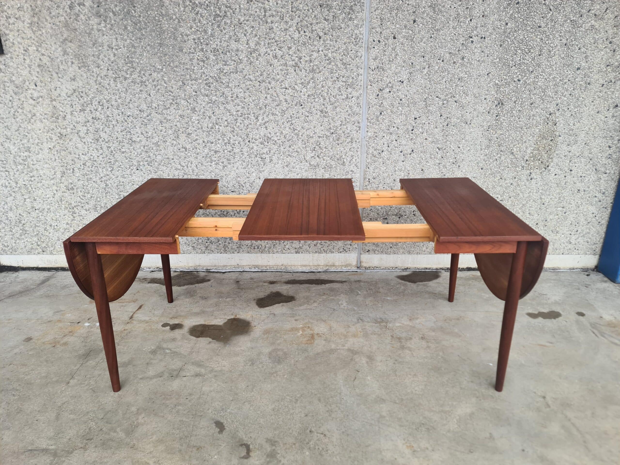 8483 – 2022-10-23 09:30:31