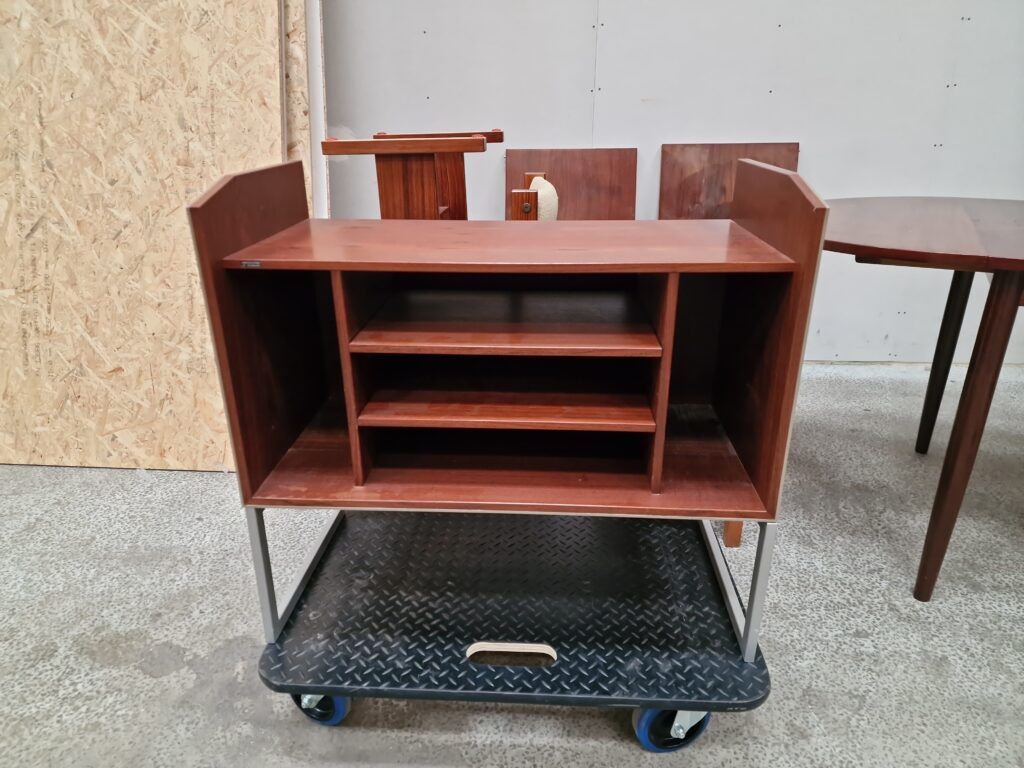 Stereobænk, Bang & Olufsen