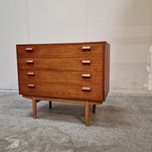 Kommode med fire brede skuffer, teak, Børge Mogensen #2 - Image 2