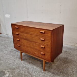 Kommode med fire brede skuffer, teak, Børge Mogensen #2 - Image 5