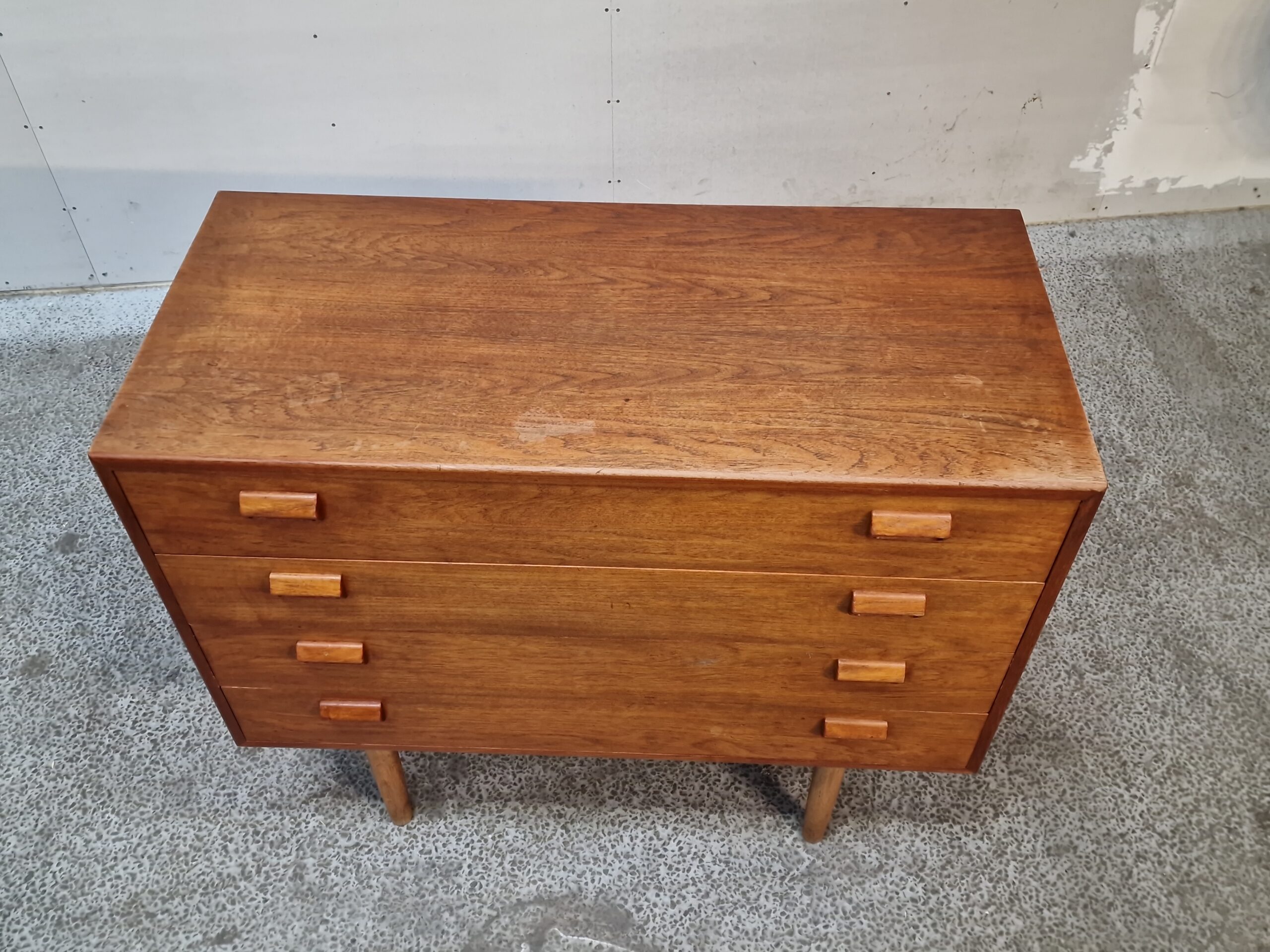 Kommode med fire brede skuffer, teak, Børge Mogensen #2 - Image 4