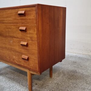 Kommode med fire brede skuffer, teak, Børge Mogensen #2 - Image 8