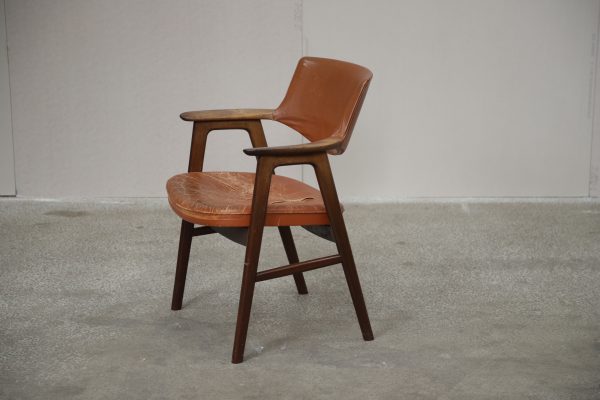 Armstol i palisander, Erik Kirkegaard model 43, Høng Stolefabrik