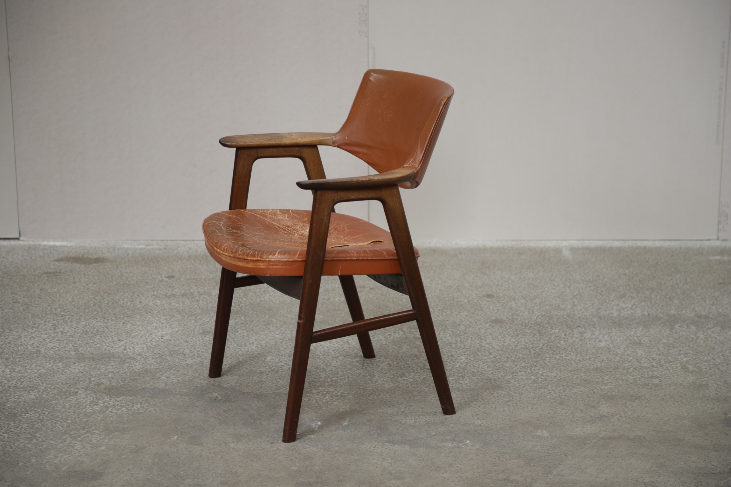 Armstol i palisander, Erik Kirkegaard model 43, Høng Stolefabrik - Image 7