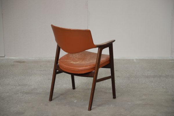 Armstol i palisander, Erik Kirkegaard model 43, Høng Stolefabrik