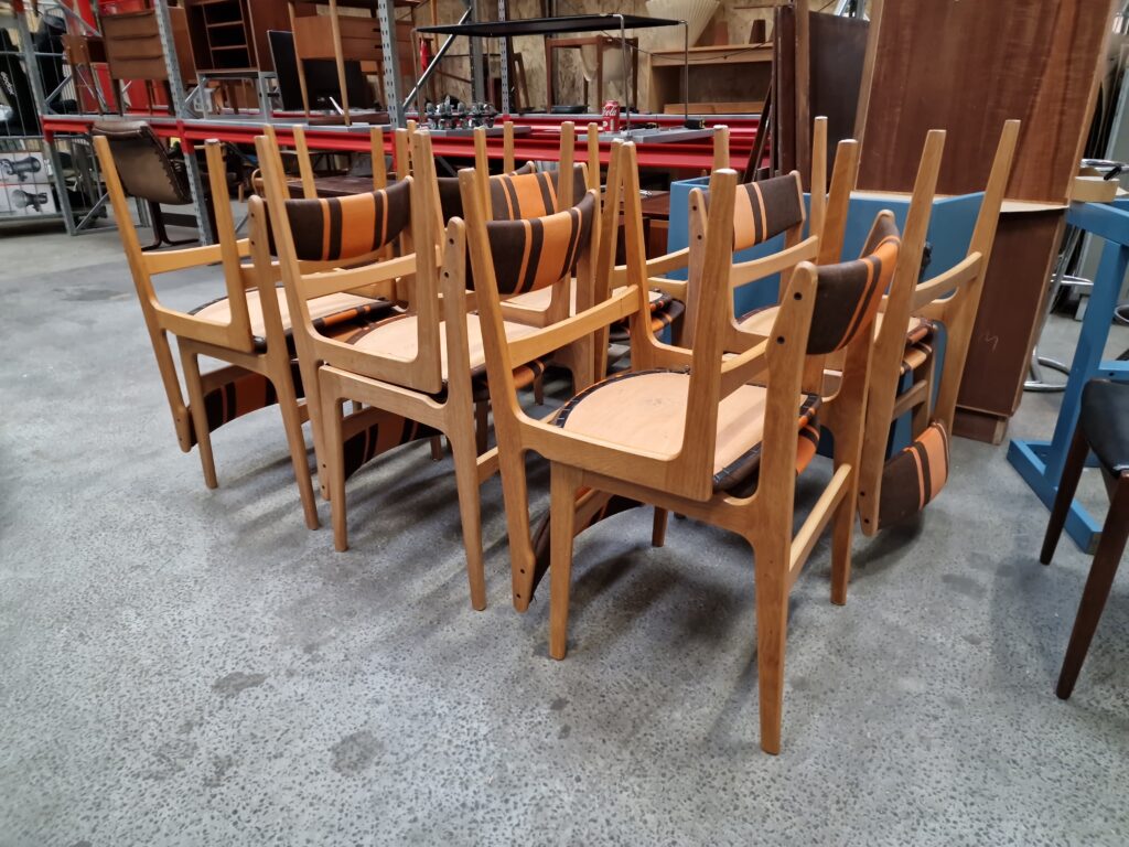 12 stk spisestole, nova