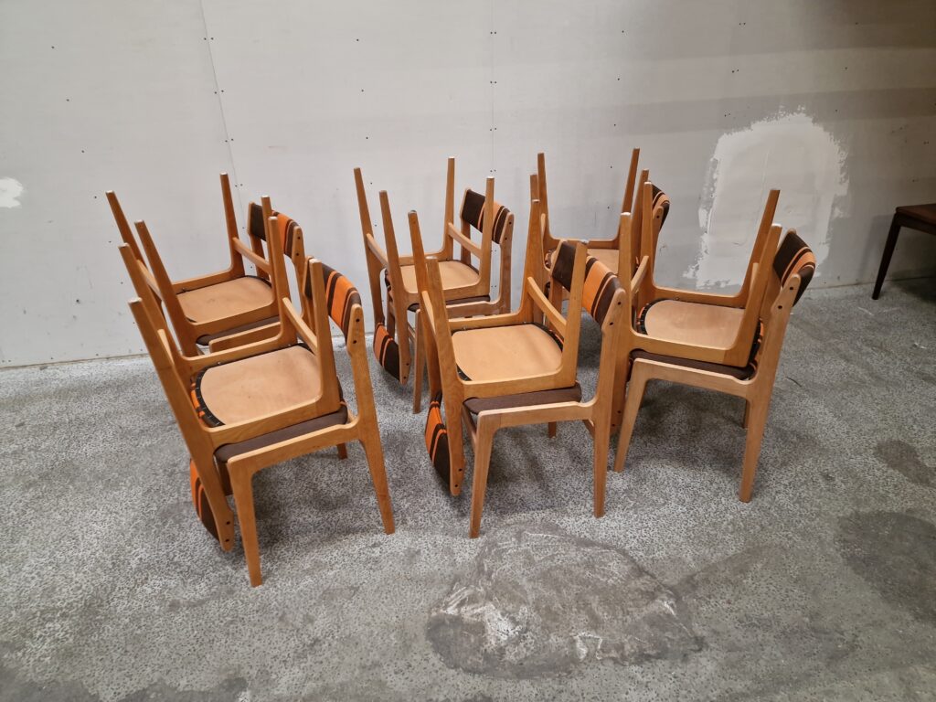 12 stk spisestole, nova