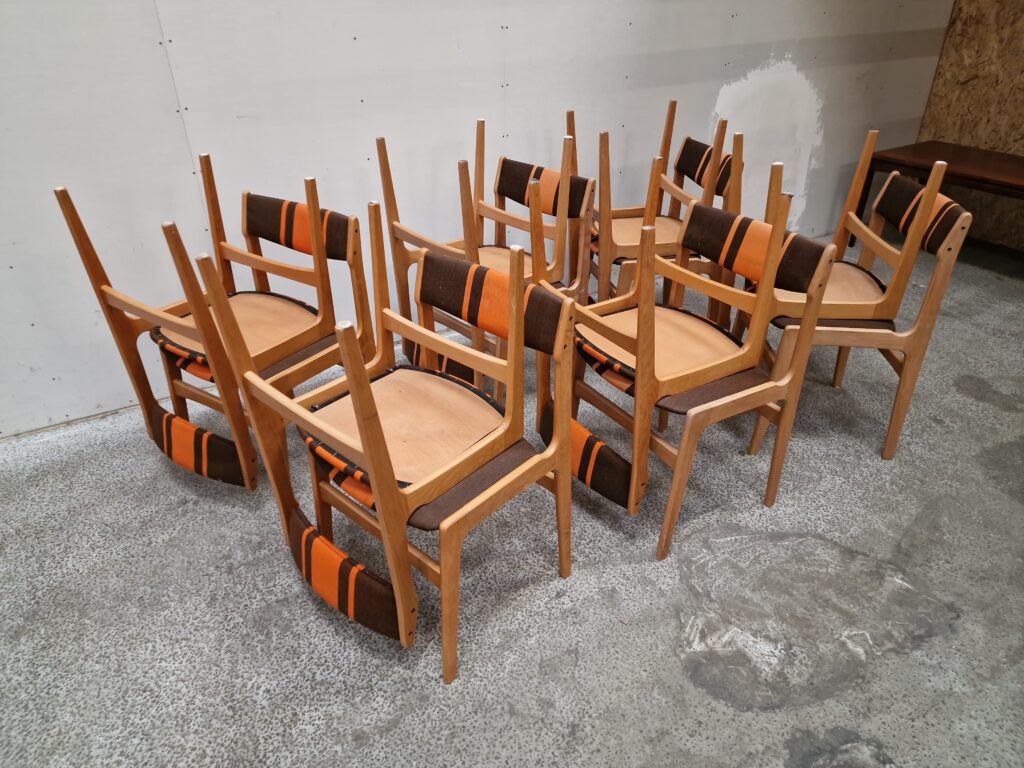 12 stk spisestole, nova