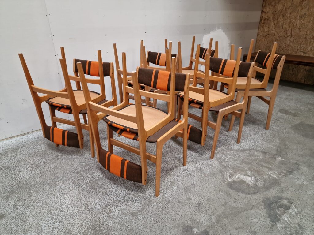 12 stk spisestole, nova