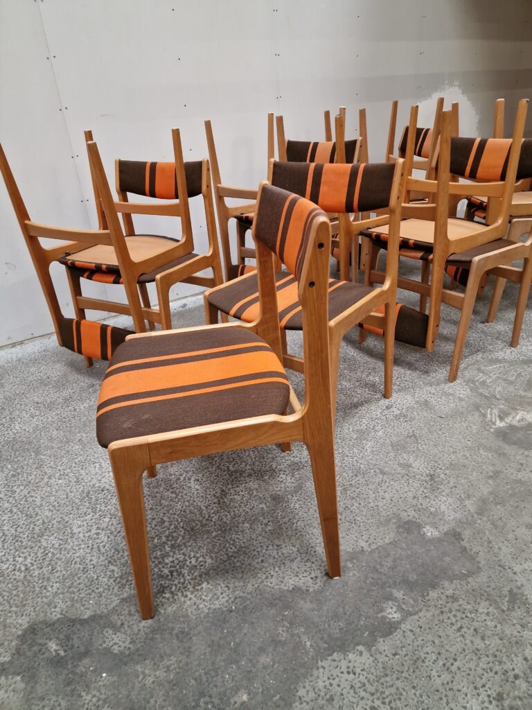 12 stk spisestole, nova