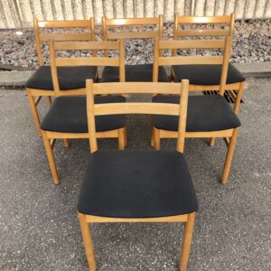 Seks spisestole i massiv bøgetræ