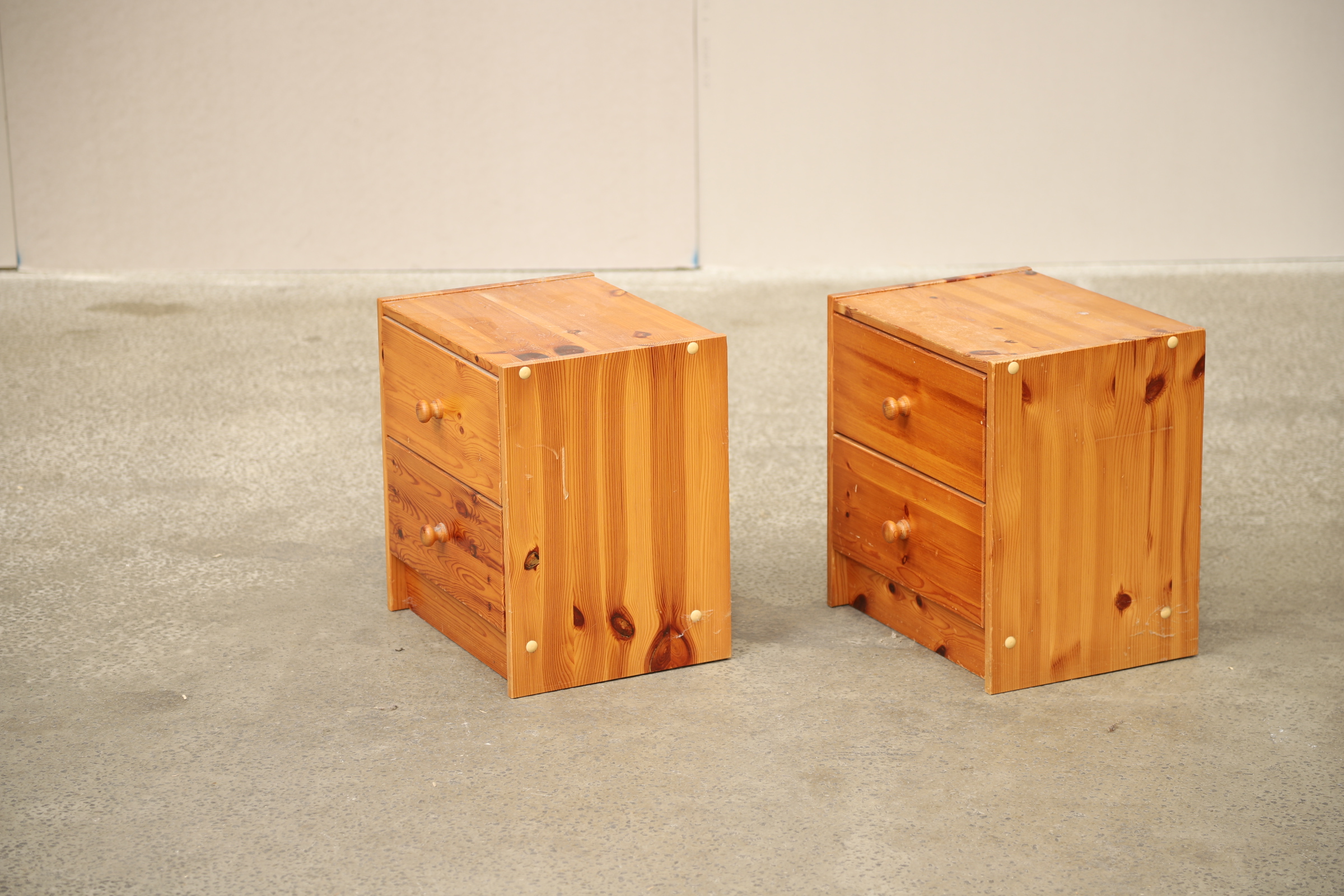 Sæt natborde i fyrretræ - Image 3