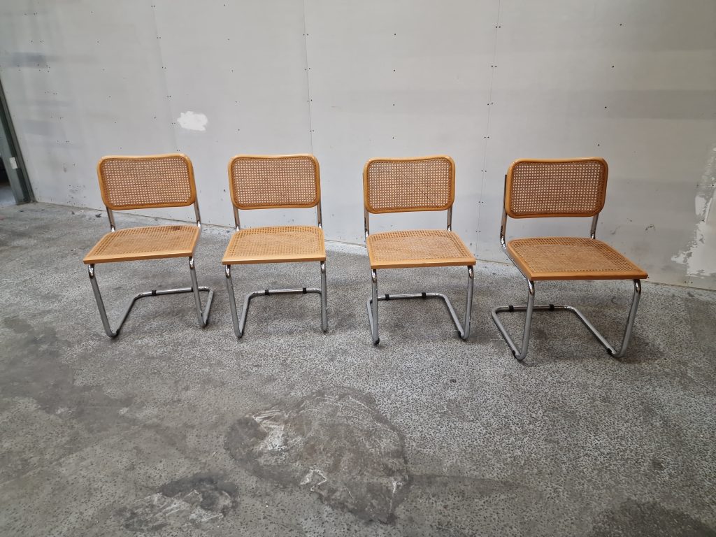 Frisvingerstole, fire stk