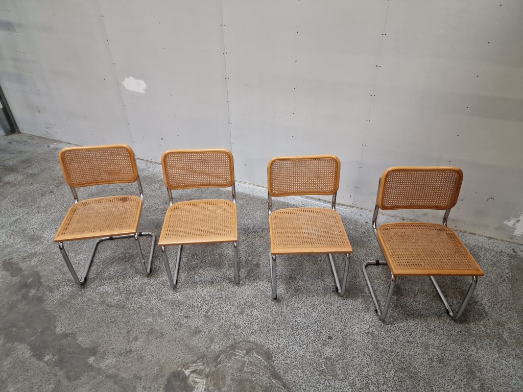 Frisvingerstole, fire stk